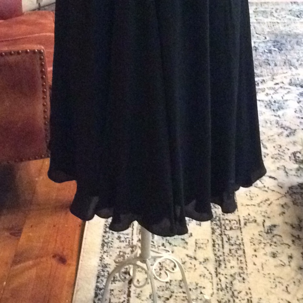 AZEEZA Silk Cocktail Dress - Picture 4 of 6